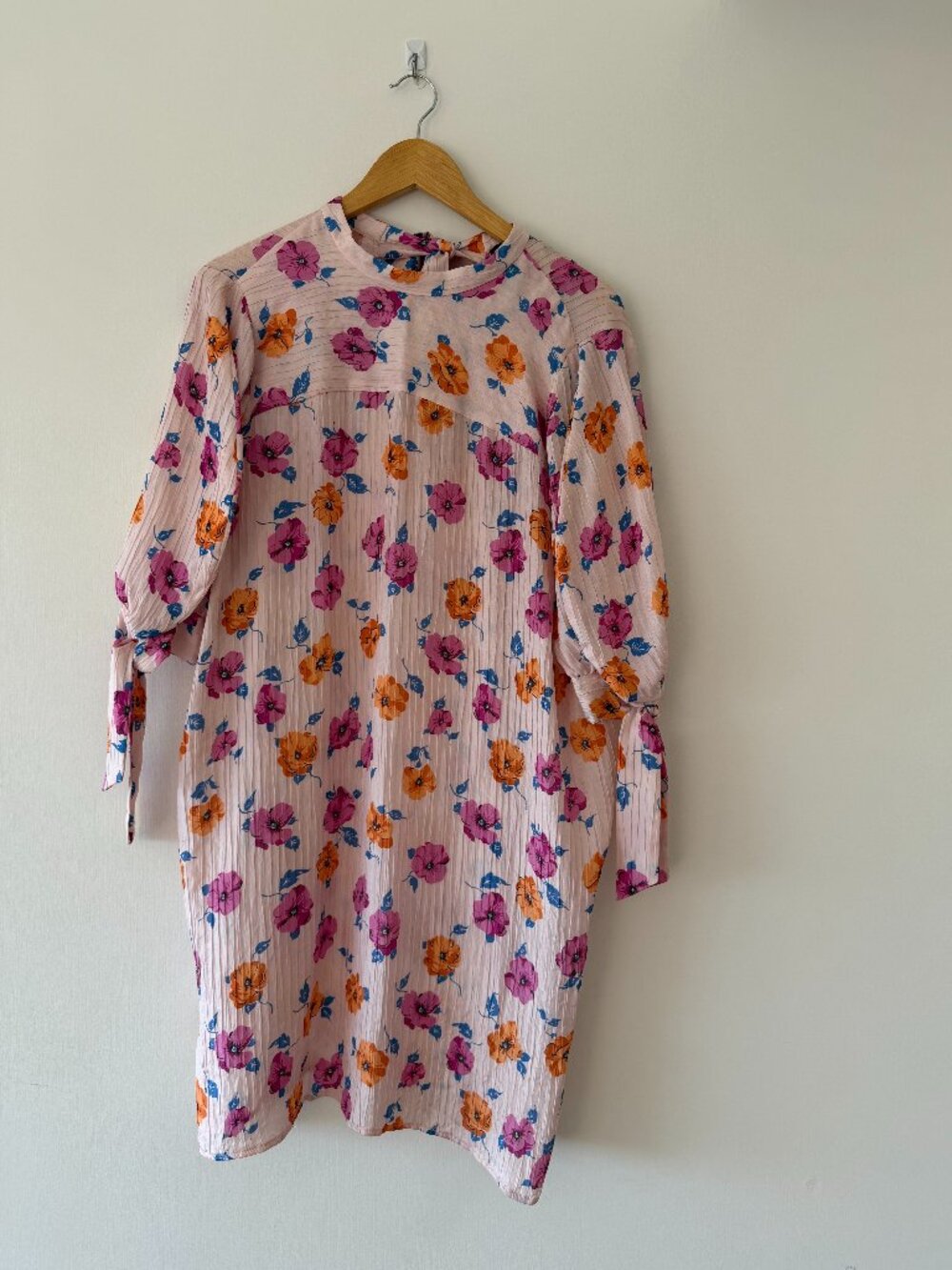 No.6 Adelaide Crinkled Silk Floral Dress Pink Pansy Sz 2 (Medium) NWT
